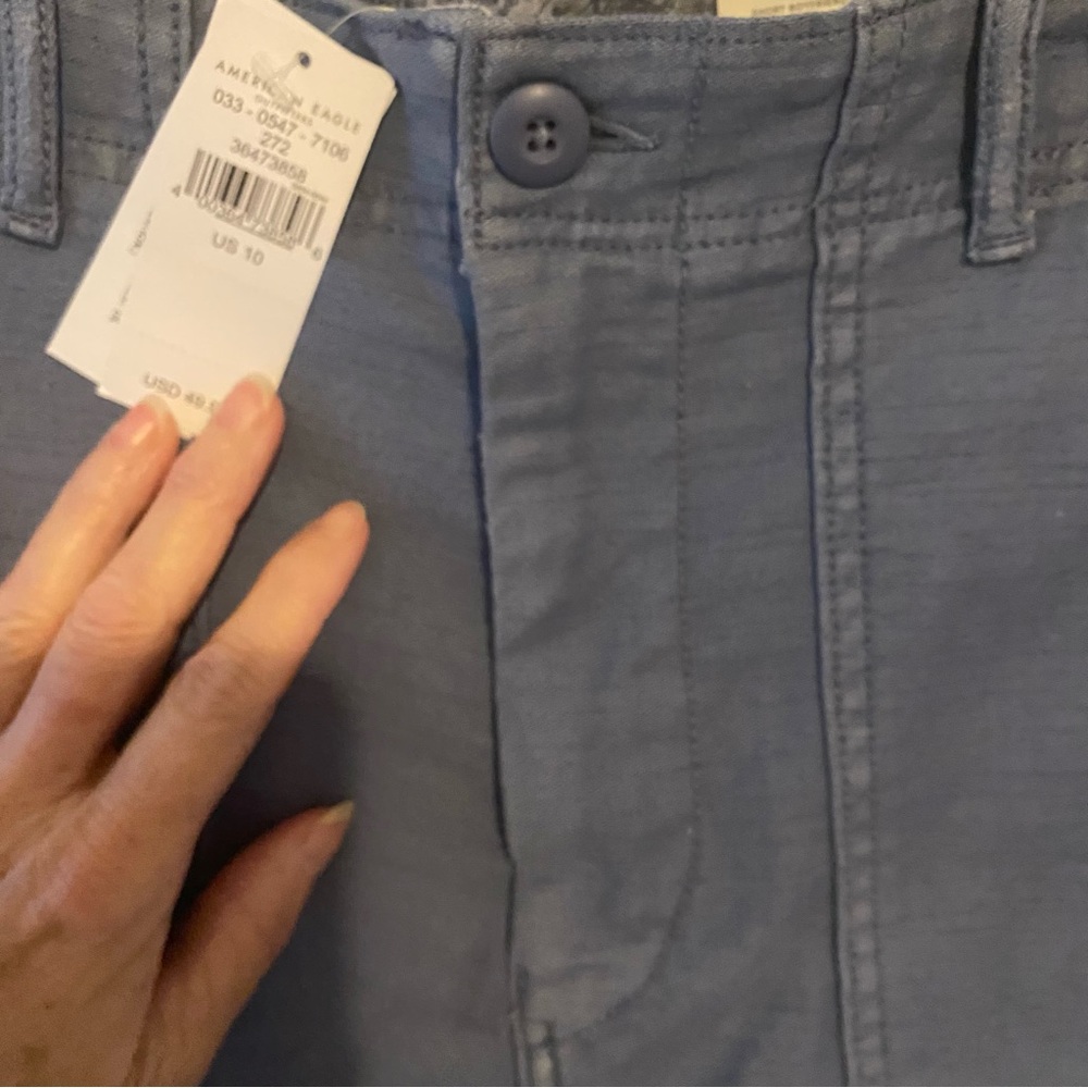 Women's Blue Shorts American Eagle Size 10 NWT - Picture 2 of 5